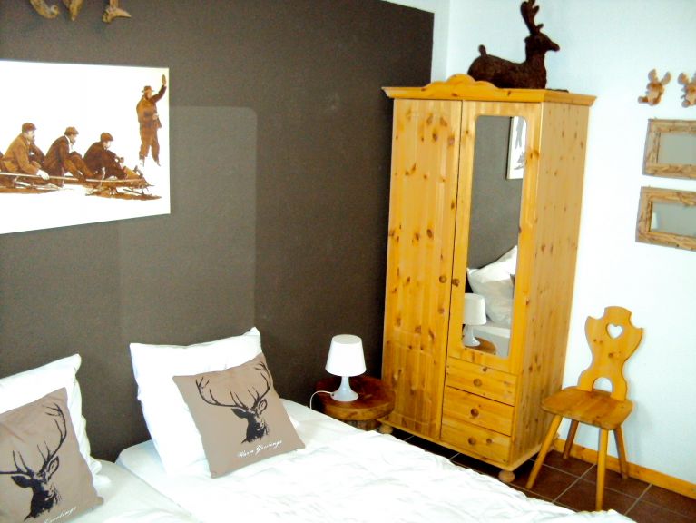 Chalet de Bellecôte Type 2, Château Doggestein