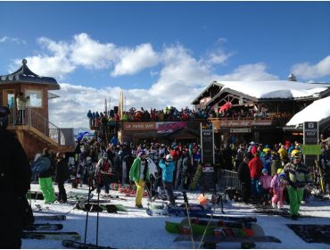Skidorp Zonnig en sneeuwzeker wintersportdorp met goede après-ski-12