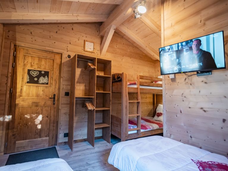 Chalet-appartement l'Ours met buiten-whirlpool